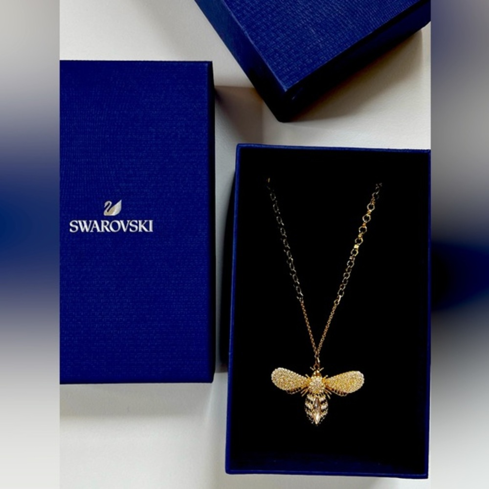 Swarovski 5394212 Lisabel Gold Plated Bee Motif Encrusted Necklace NWT Org $200
